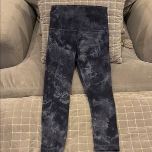 Lululemon Athletica Black Tie-Dye Leggings